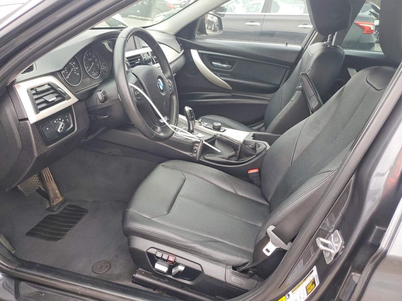 2017 BMW 320 - Image 7