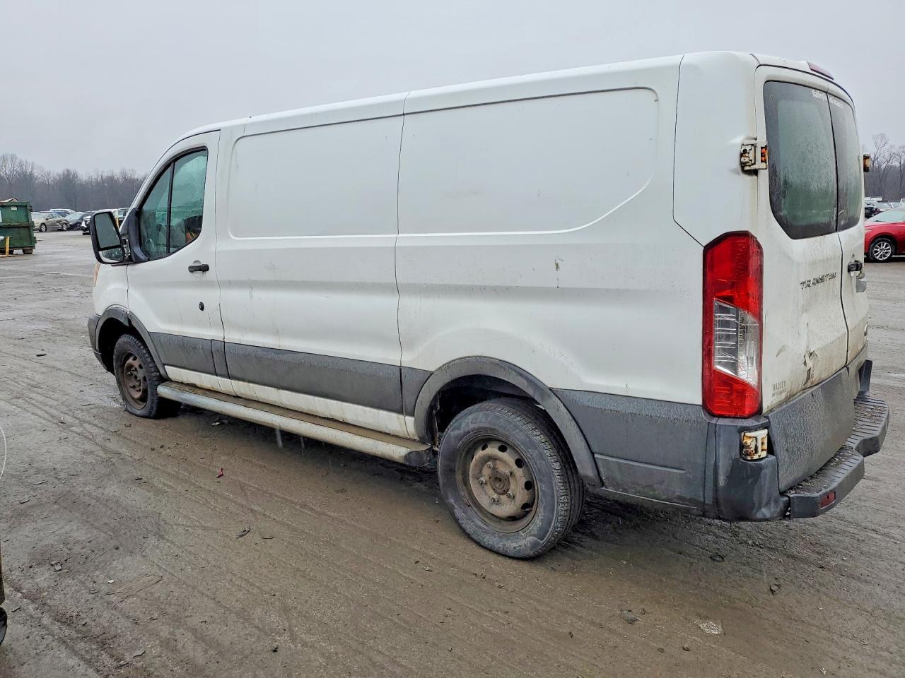 2015 Ford Transit T- - Delivery Van - Фото 2