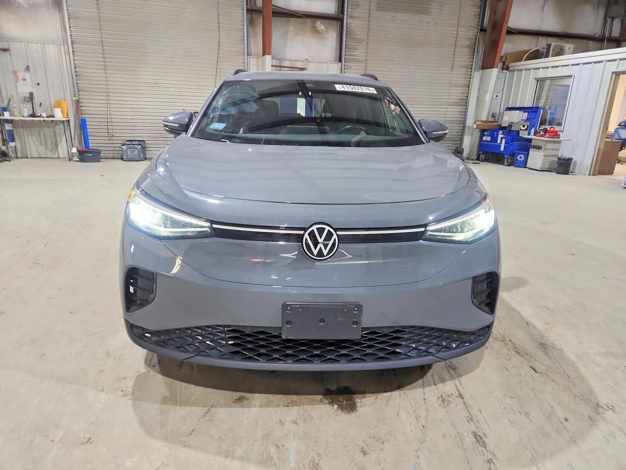 2023 Volkswagen Id.4 Pro - Image 5