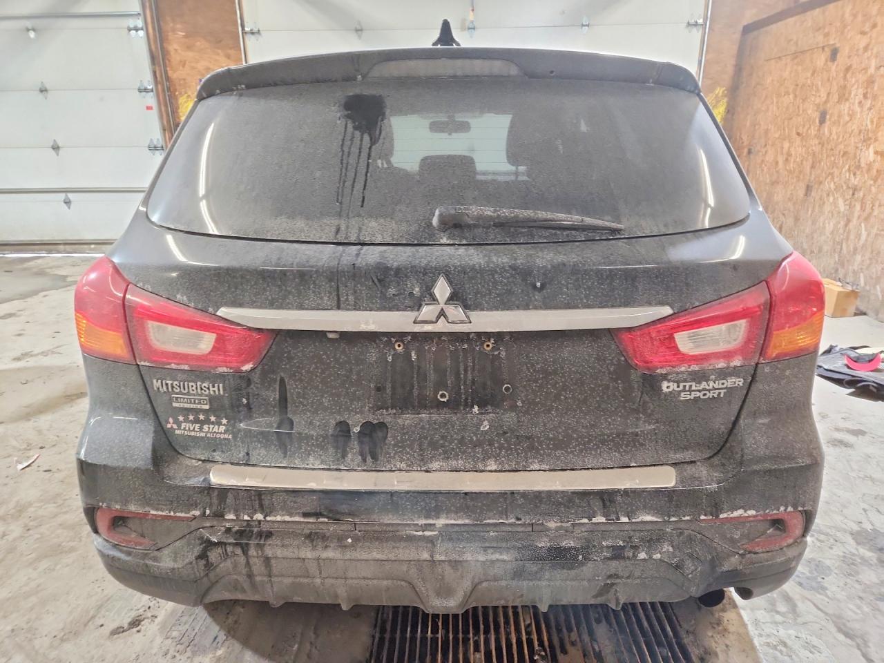 2019 Mitsubishi Outlander Sport Es - Image 6