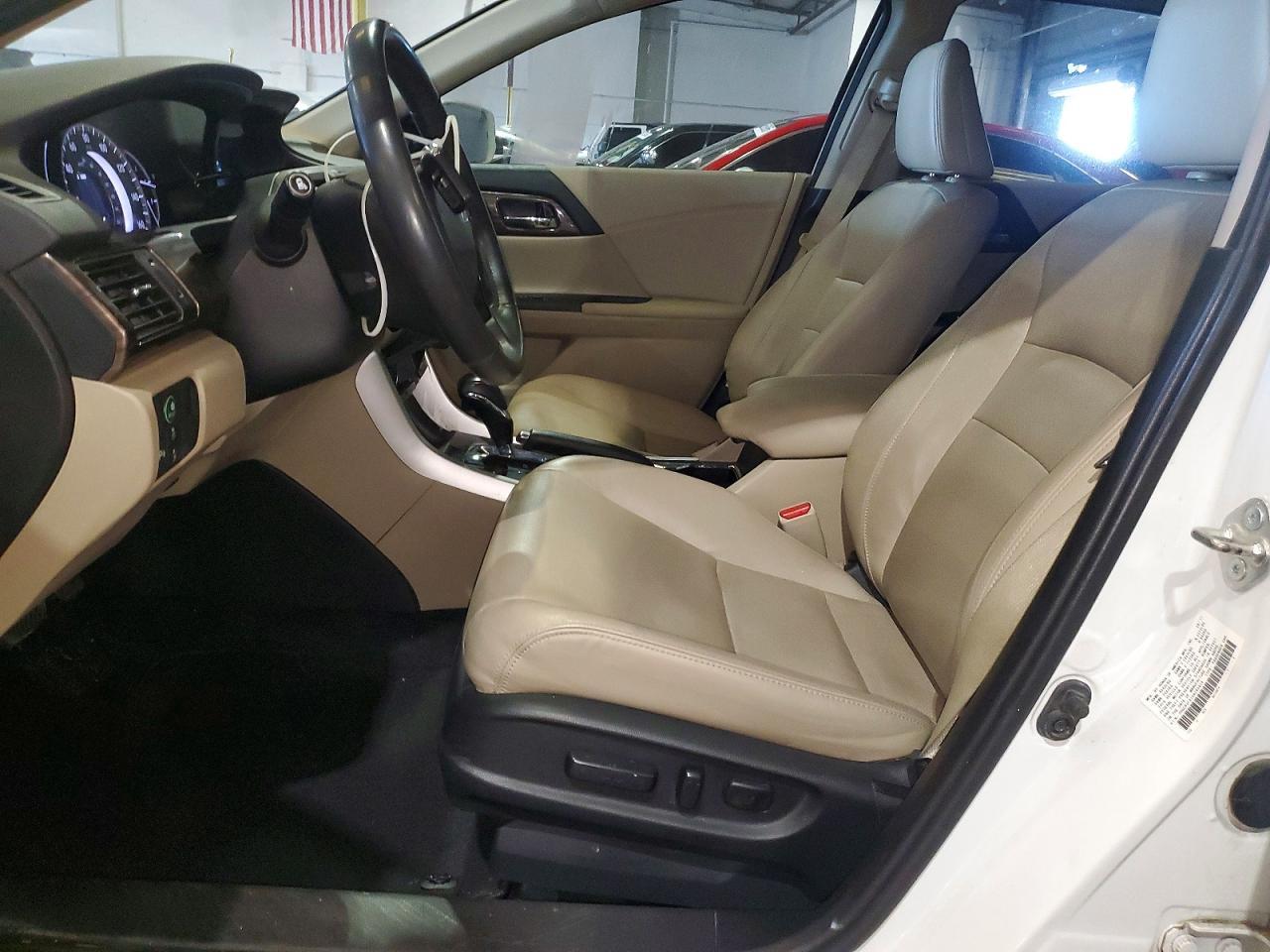 2017 Honda Accord - Фото 7