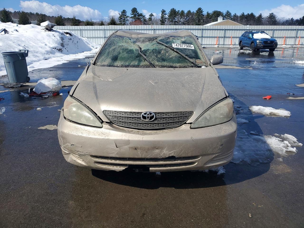 2002 Toyota Camry Le - Фото 5