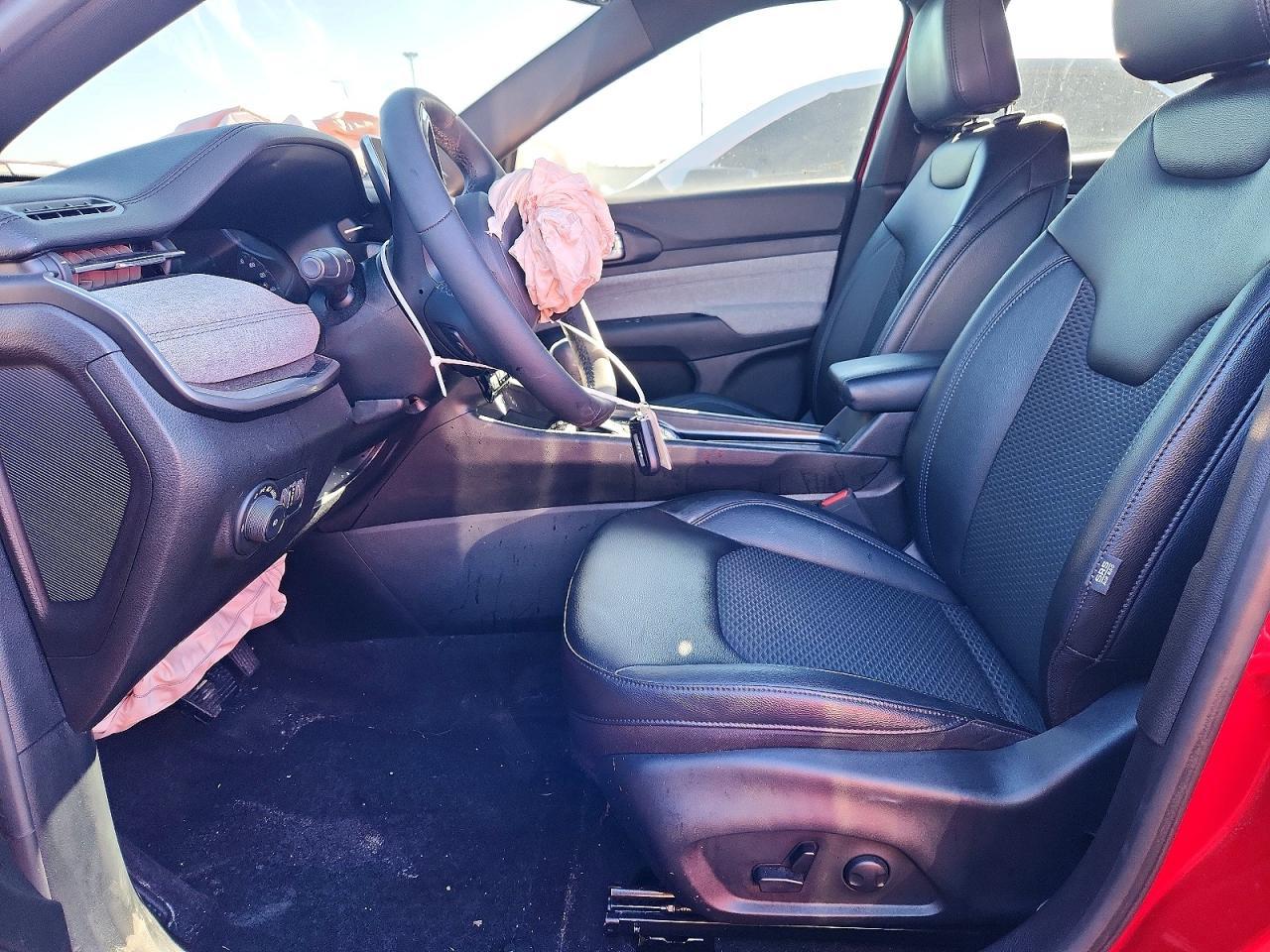 2024 Jeep Compass Latitude - Фото 7