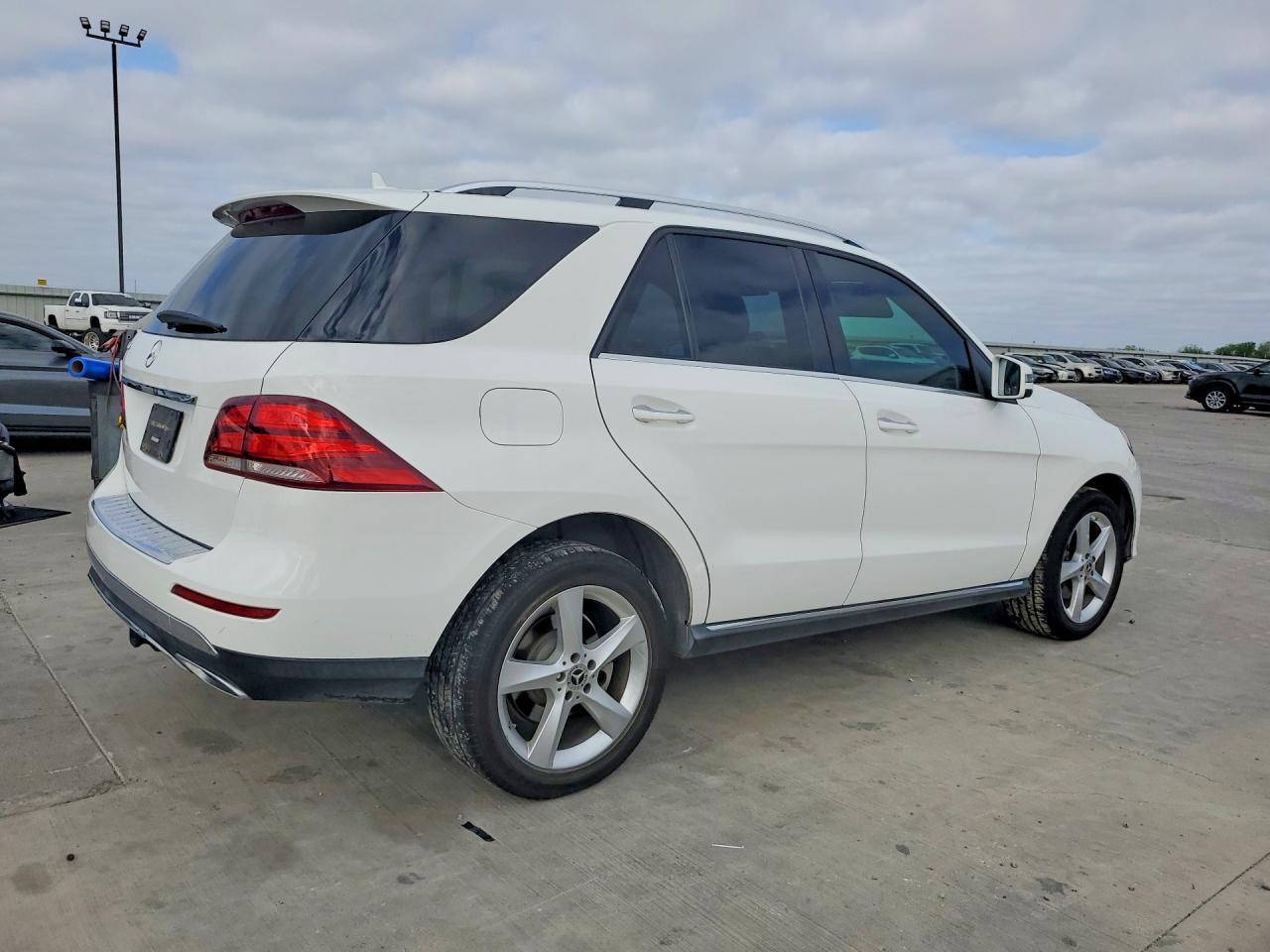 2017 Mercedes-Benz Gle 350 - Image 3