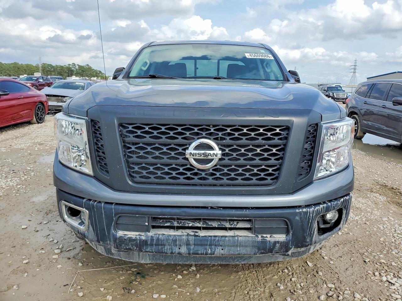 2017 Nissan Titan Xd S - Image 5