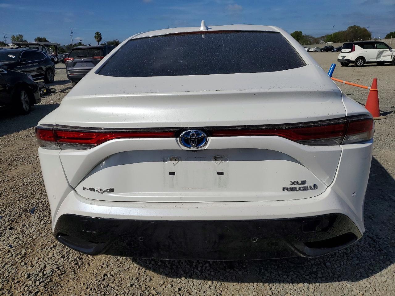 2022 Toyota Mirai Xle - Фото 6