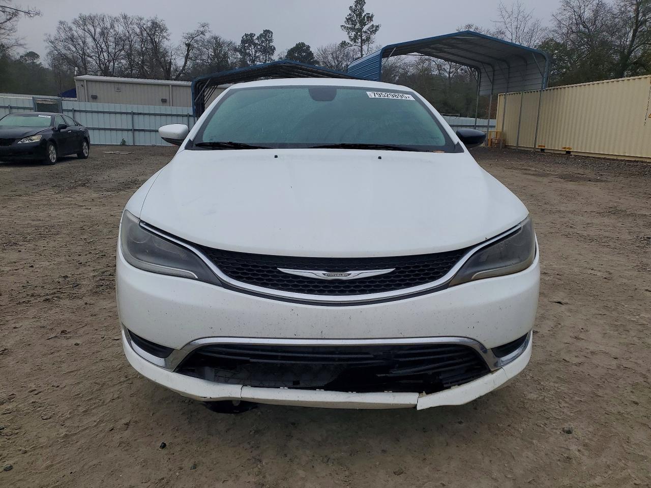 2017 Chrysler 200 - Image 5