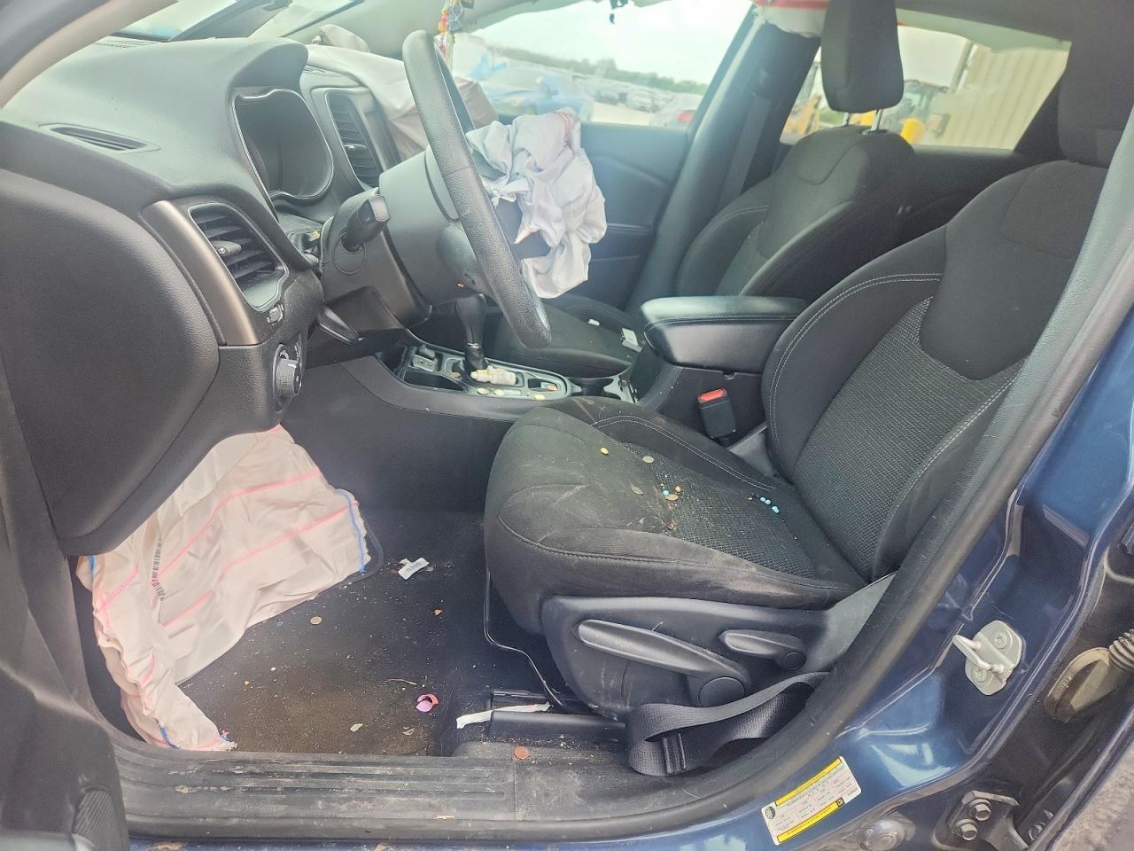 2019 Jeep Cherokee Latitude - Фото 7