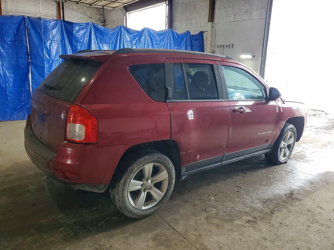 2013 Jeep Compass - Фото 3