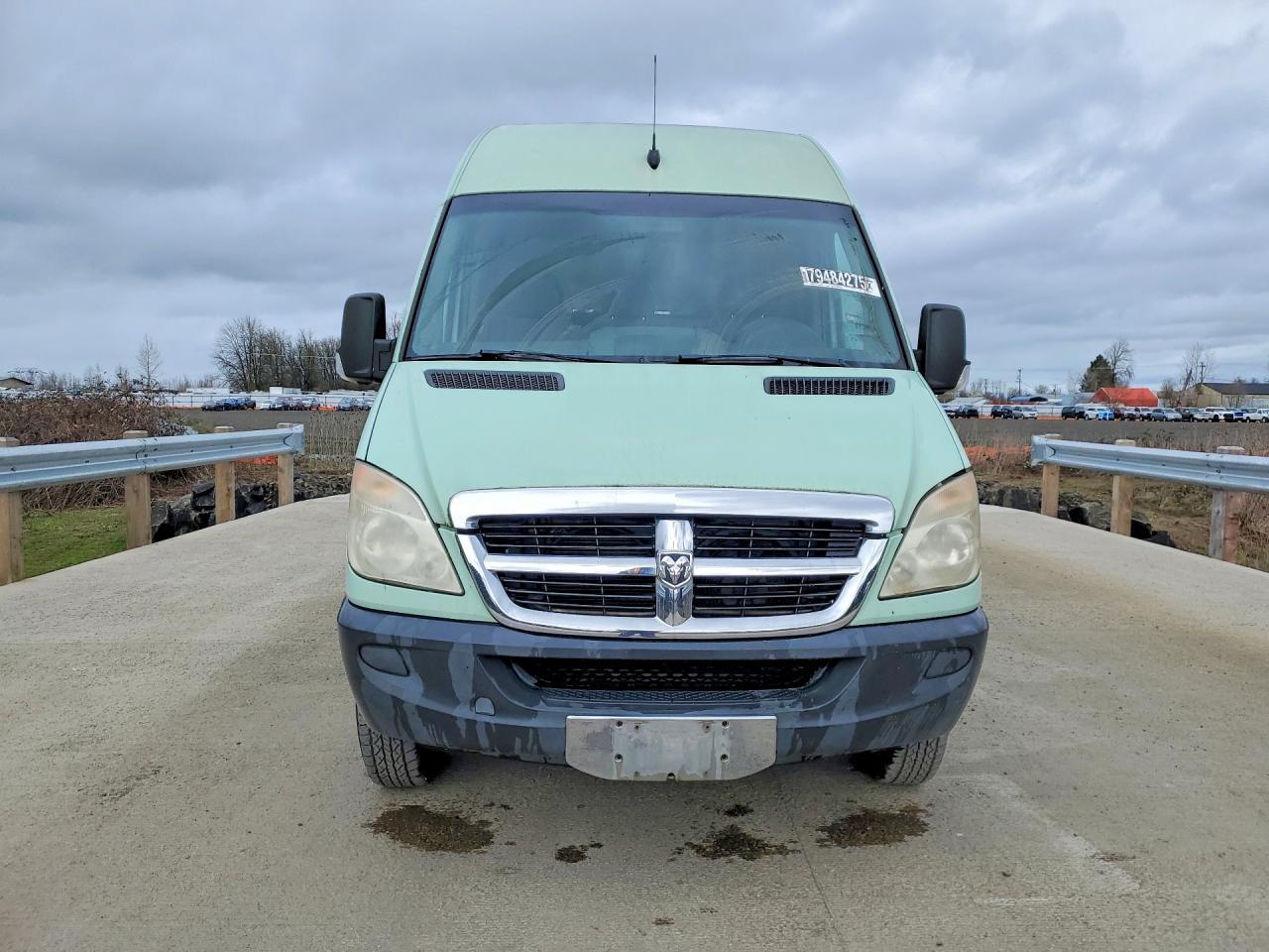 2007 Dodge Sprinter 3500 Utility / Service Van - Image 5