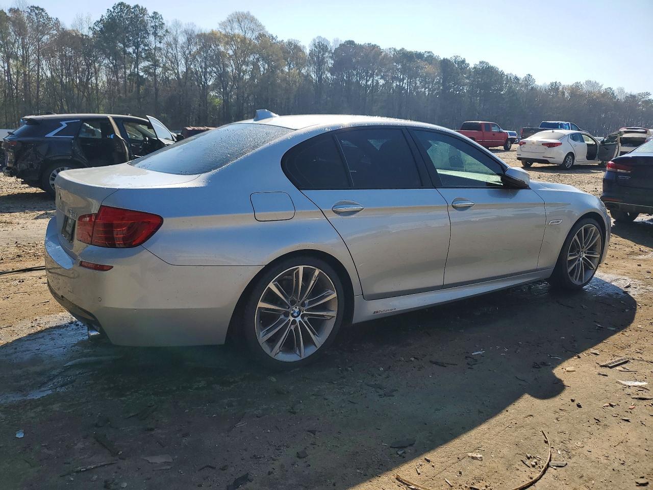 2016 BMW 535 I - Фото 3