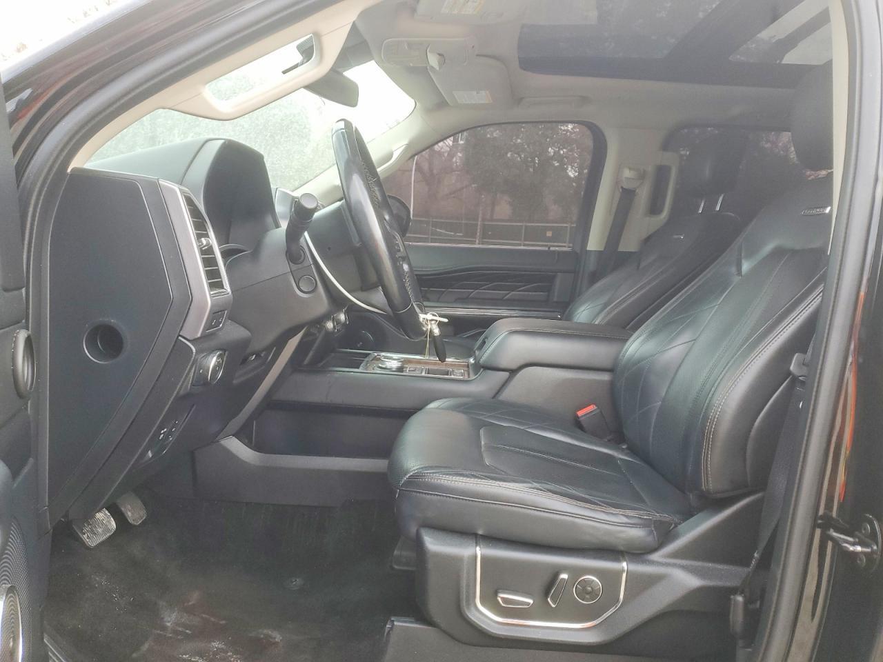 2018 Ford Expedition Platinum - Image 7