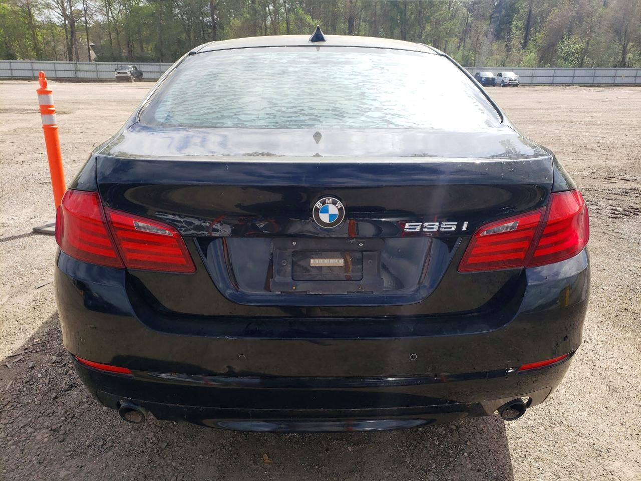 2011 BMW 535 I - Image 6