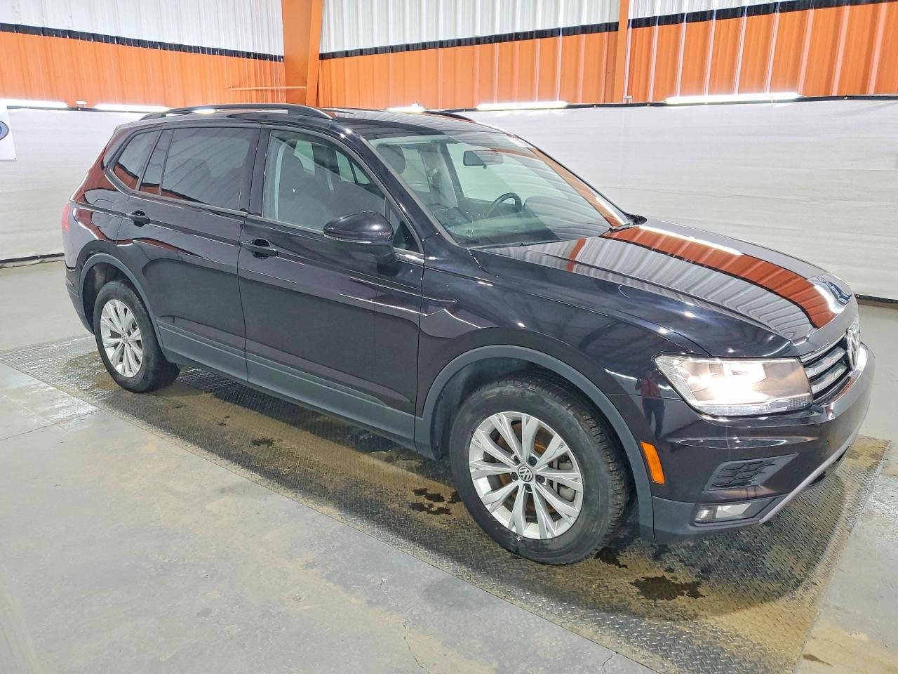 2018 Volkswagen Tiguan S - Image 4