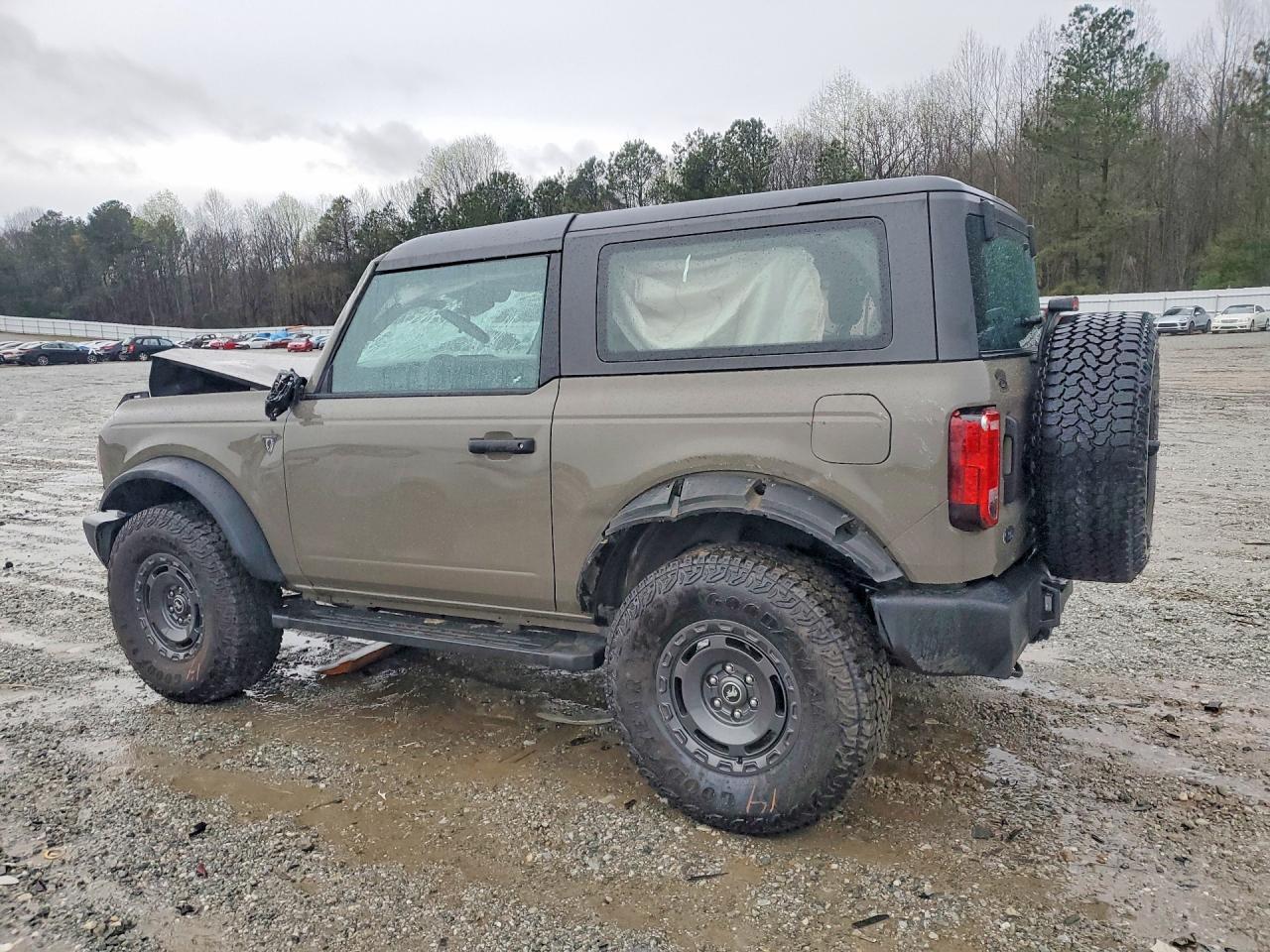2025 Ford Bronco - Фото 2