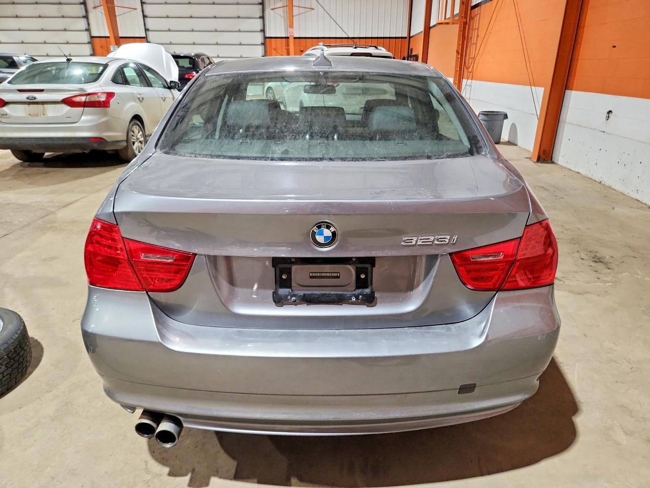 2011 BMW 323 I - Image 6