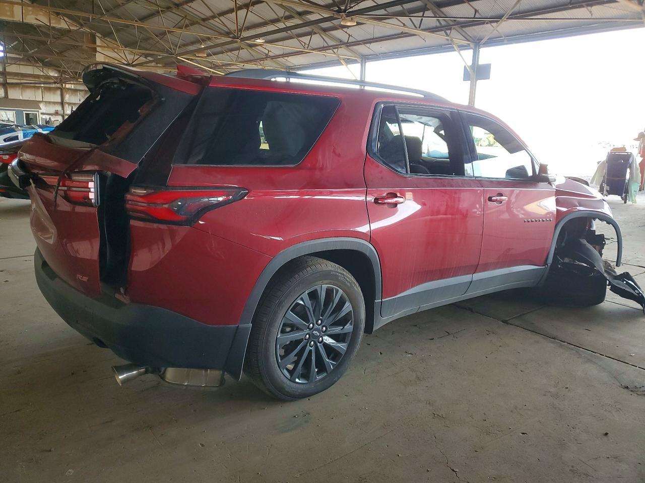 2023 Chevrolet Traverse Rs - Image 3