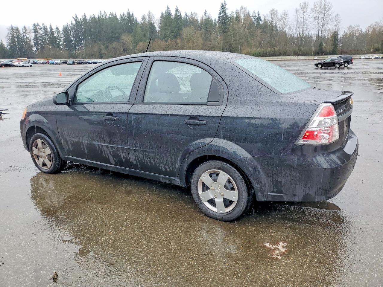 2011 Chevrolet Aveo Ls - Фото 2