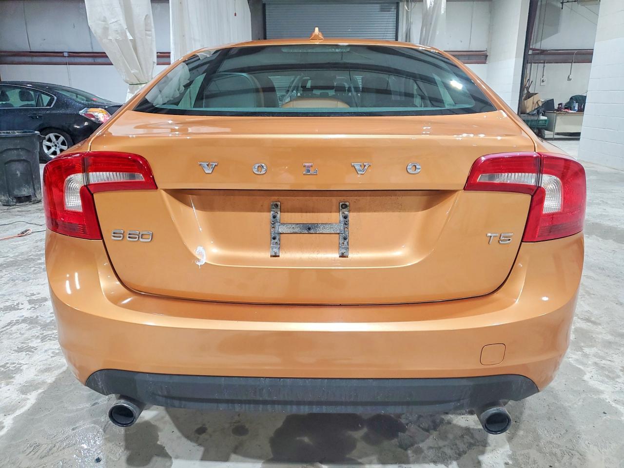 2012 Volvo S60 T5 - Фото 6