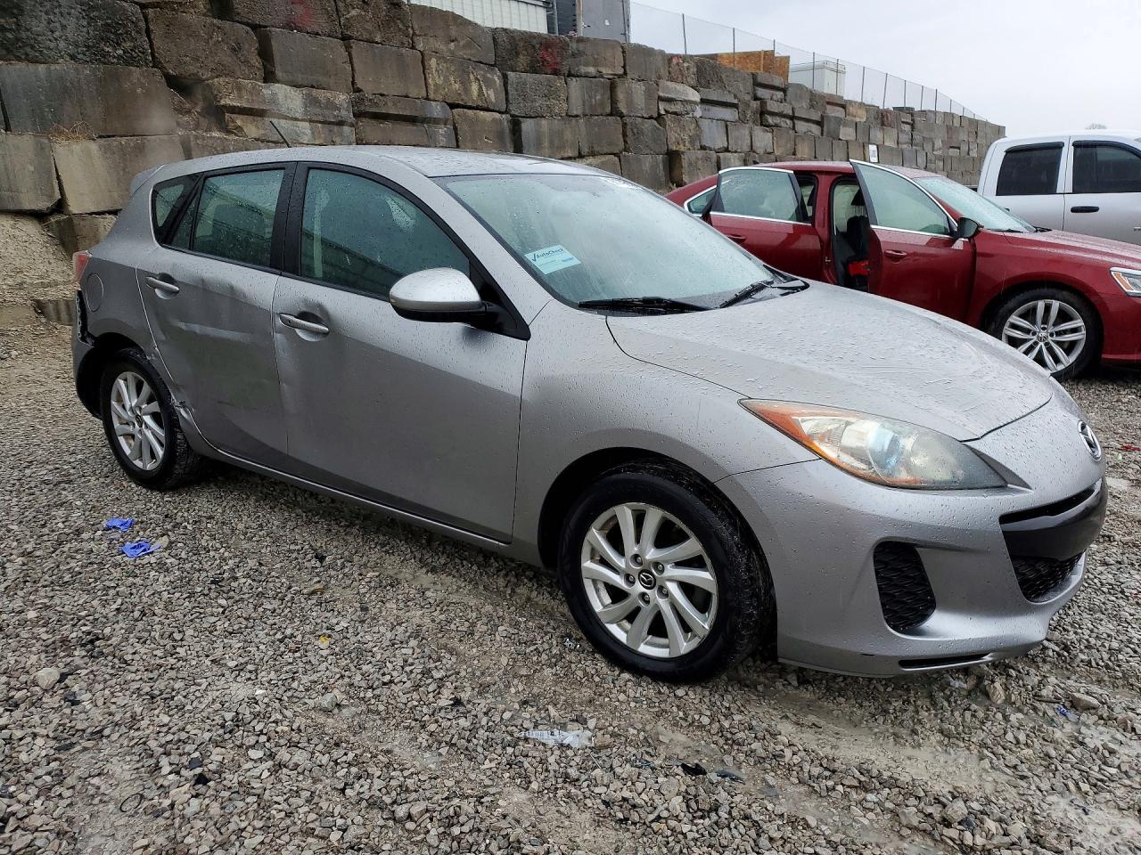 2013 Mazda 3 I - Image 4
