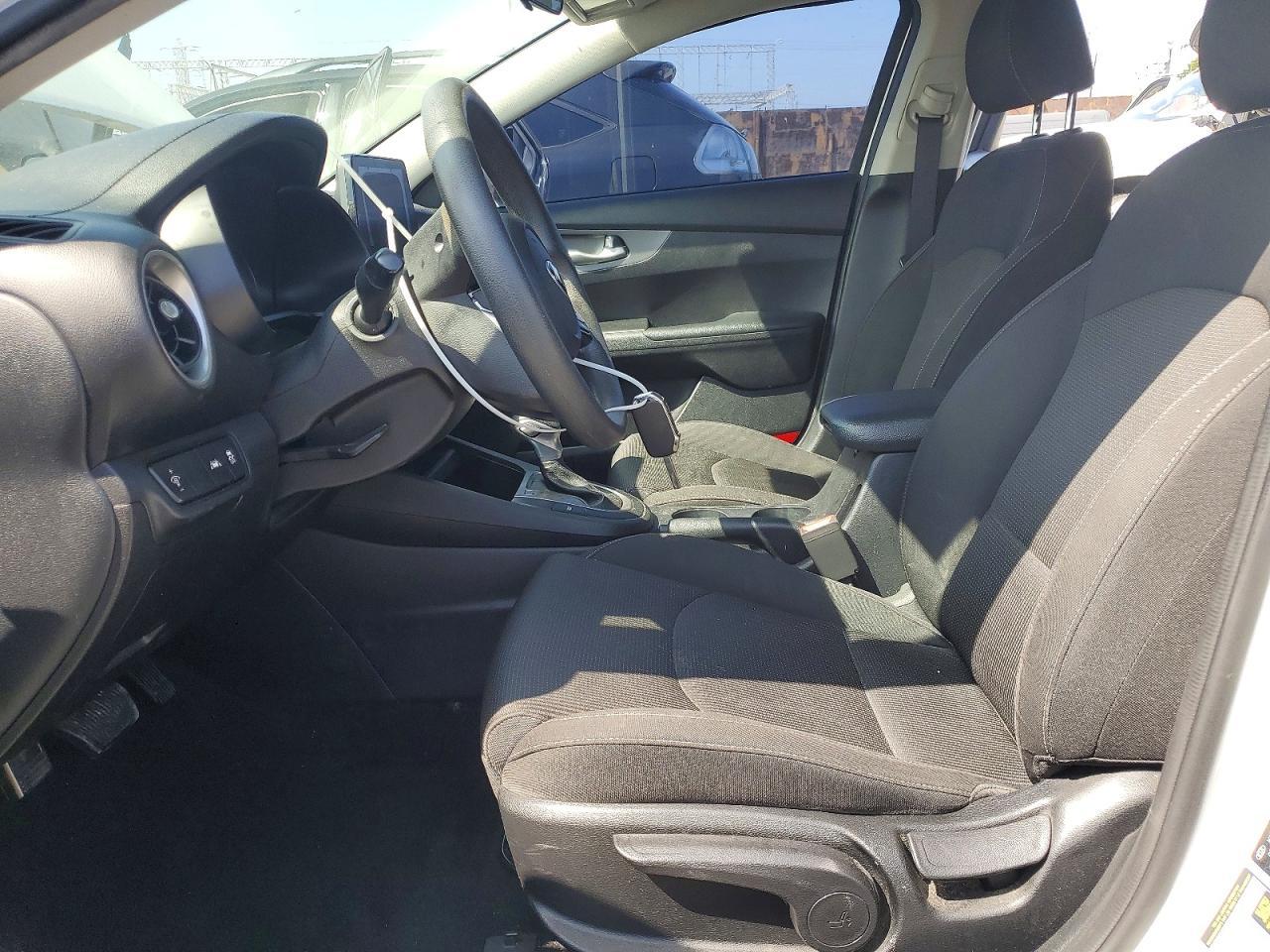 2019 Kia Forte Lxs - Фото 7