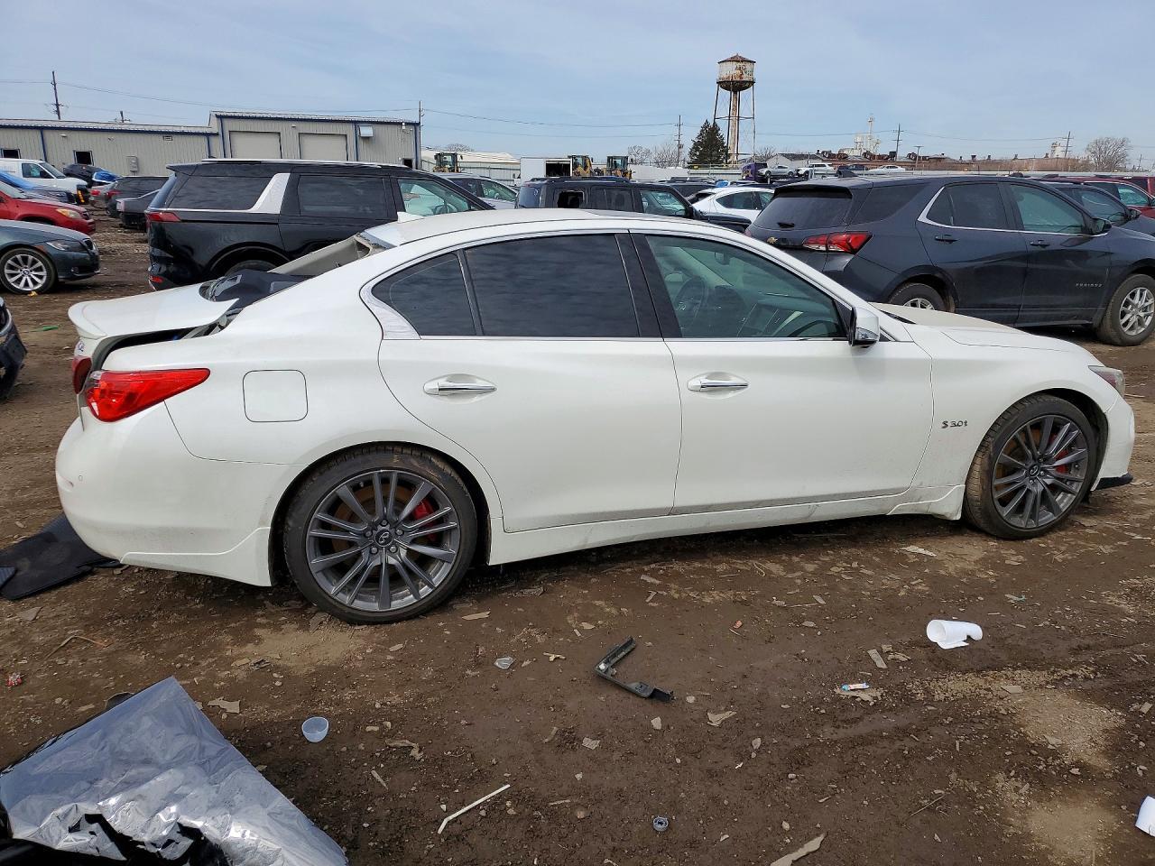 2017 Infiniti Q50 Red Sport 400 - Image 3
