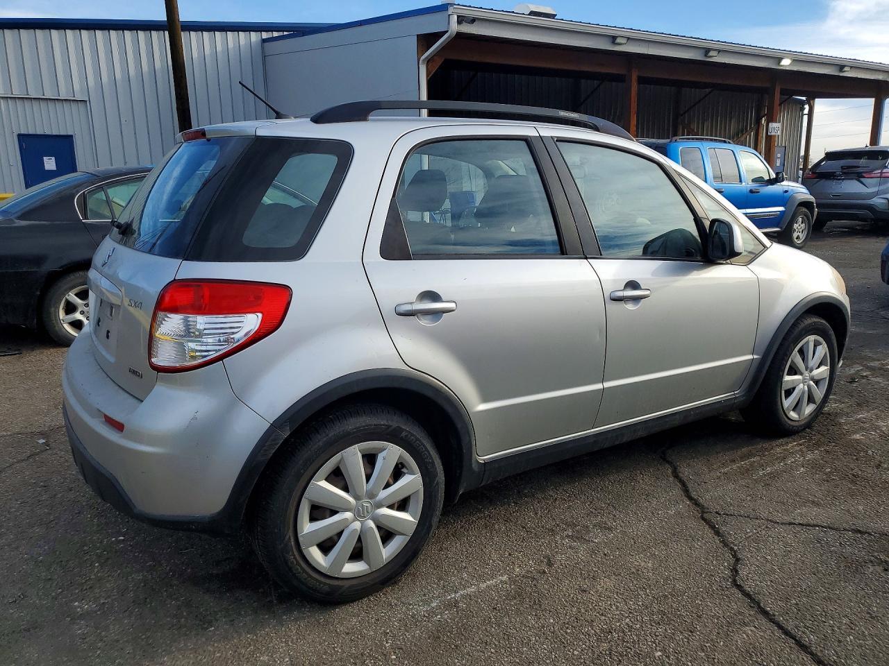 2010 Suzuki Sx4 - Image 3
