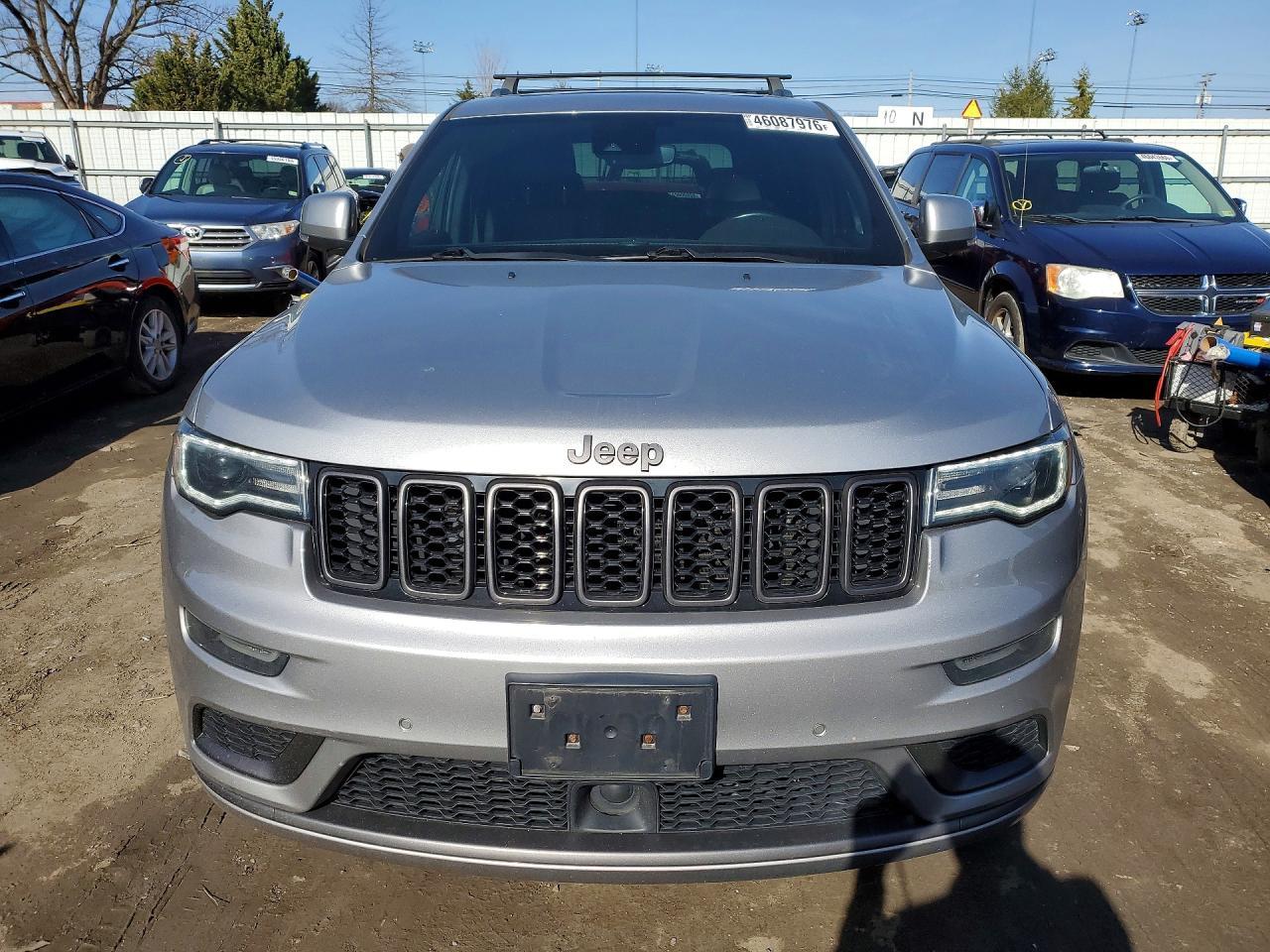 2020 Jeep Grand Cherokee Overland - Фото 5