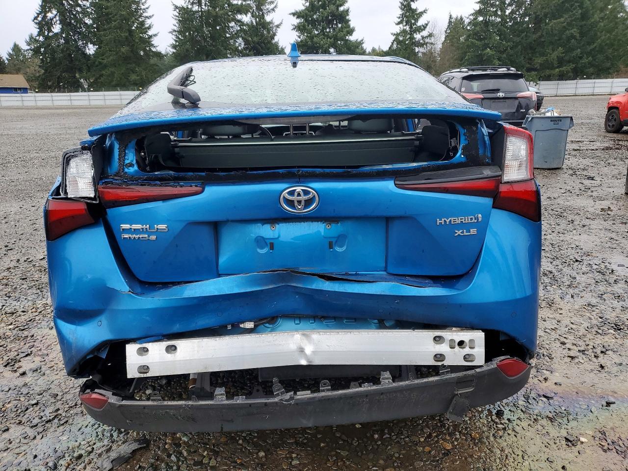 2022 Toyota Prius Xle Awd-E - Фото 6