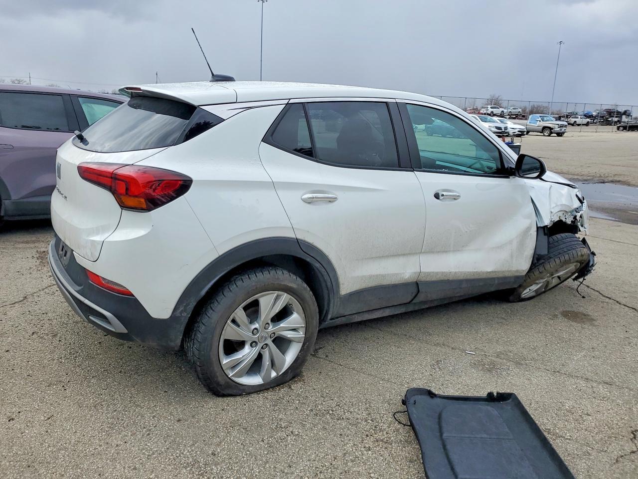 2024 Buick Encore Gx Preferred - R&D - Prior Fleet - Image 3