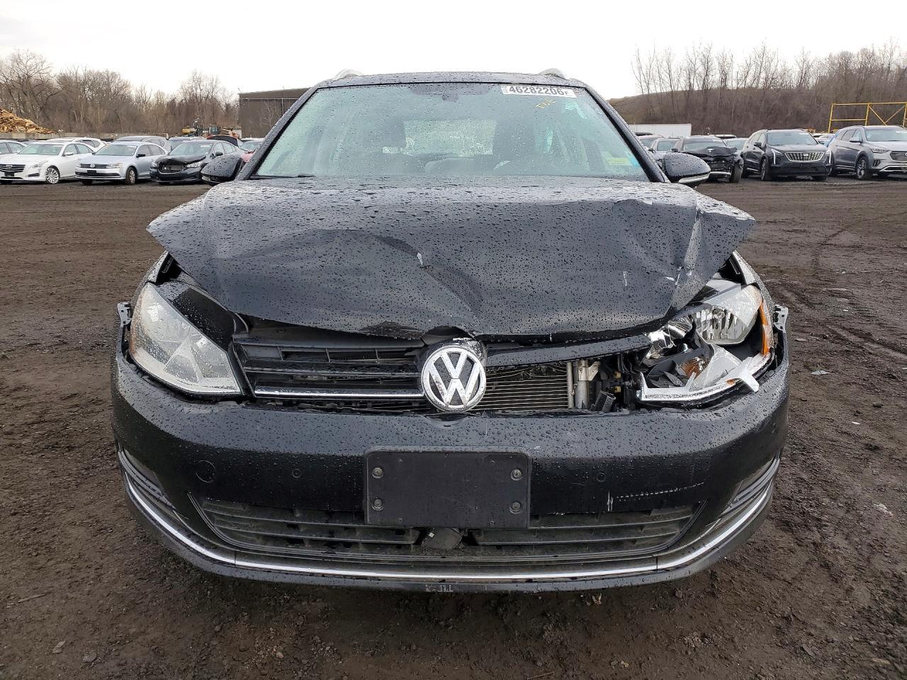2015 Volkswagen Golf Sportwagen S - Image 5