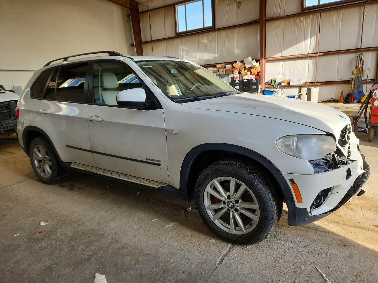 2012 BMW X5 xDrive35I - Фото 4
