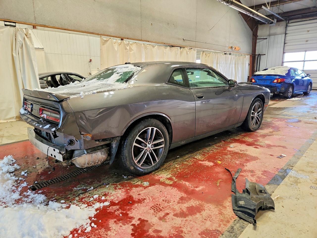2019 Dodge Challenger Sxt - Фото 3