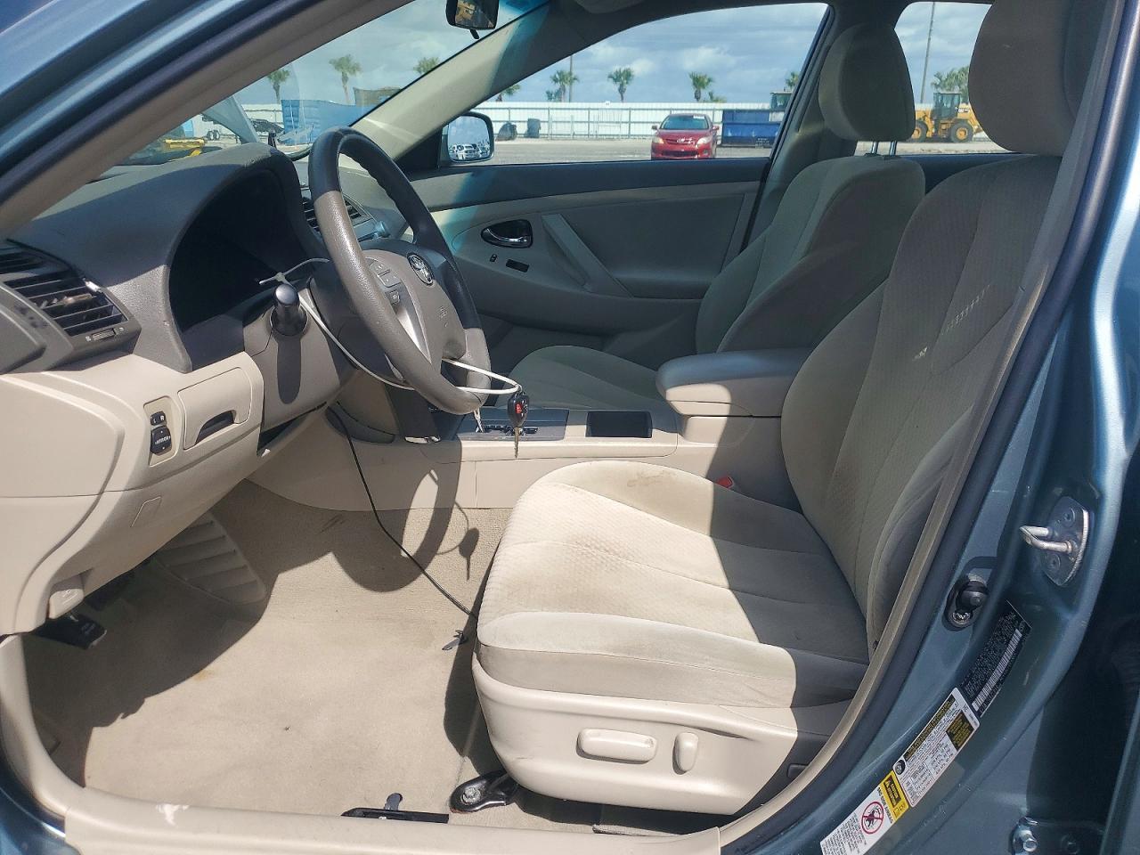 2009 Toyota Camry Le - Фото 7