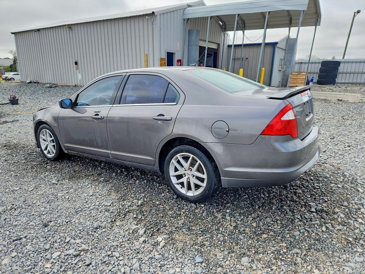 2010 Ford Fusion Sel - Image 2