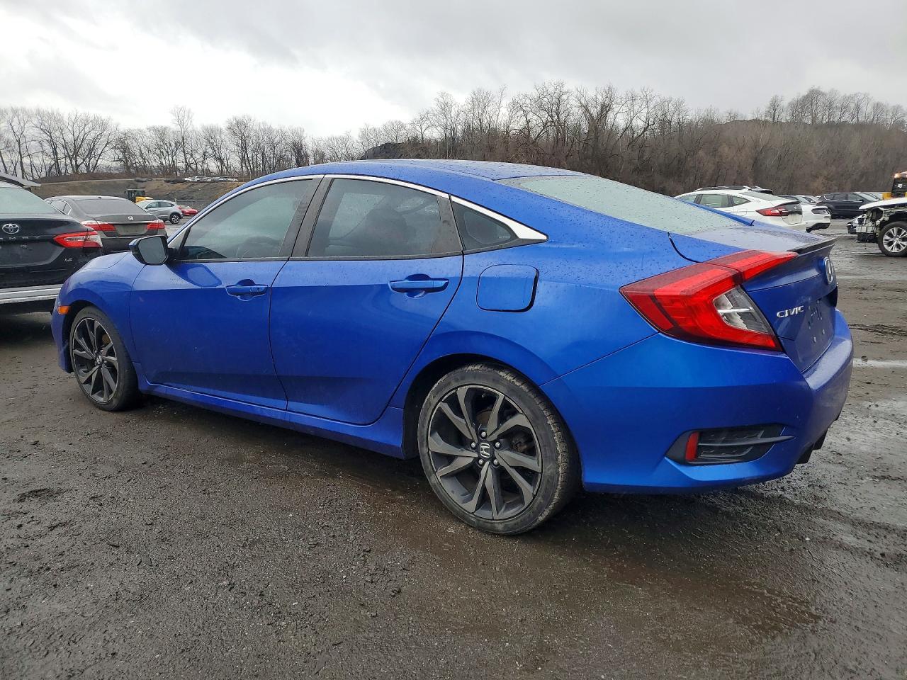 2020 Honda Civic Sport - Image 2
