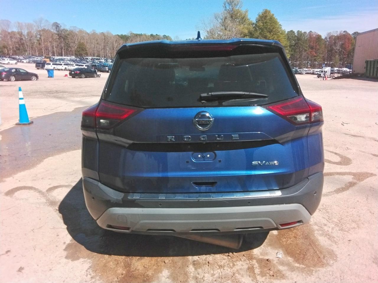 2021 Nissan Rogue Sv - Фото 6