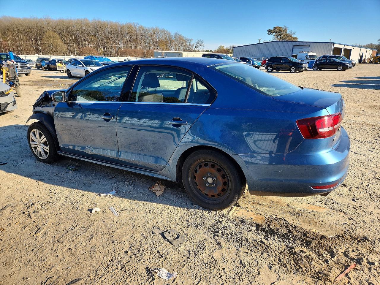 2017 Volkswagen Jetta S - Фото 2