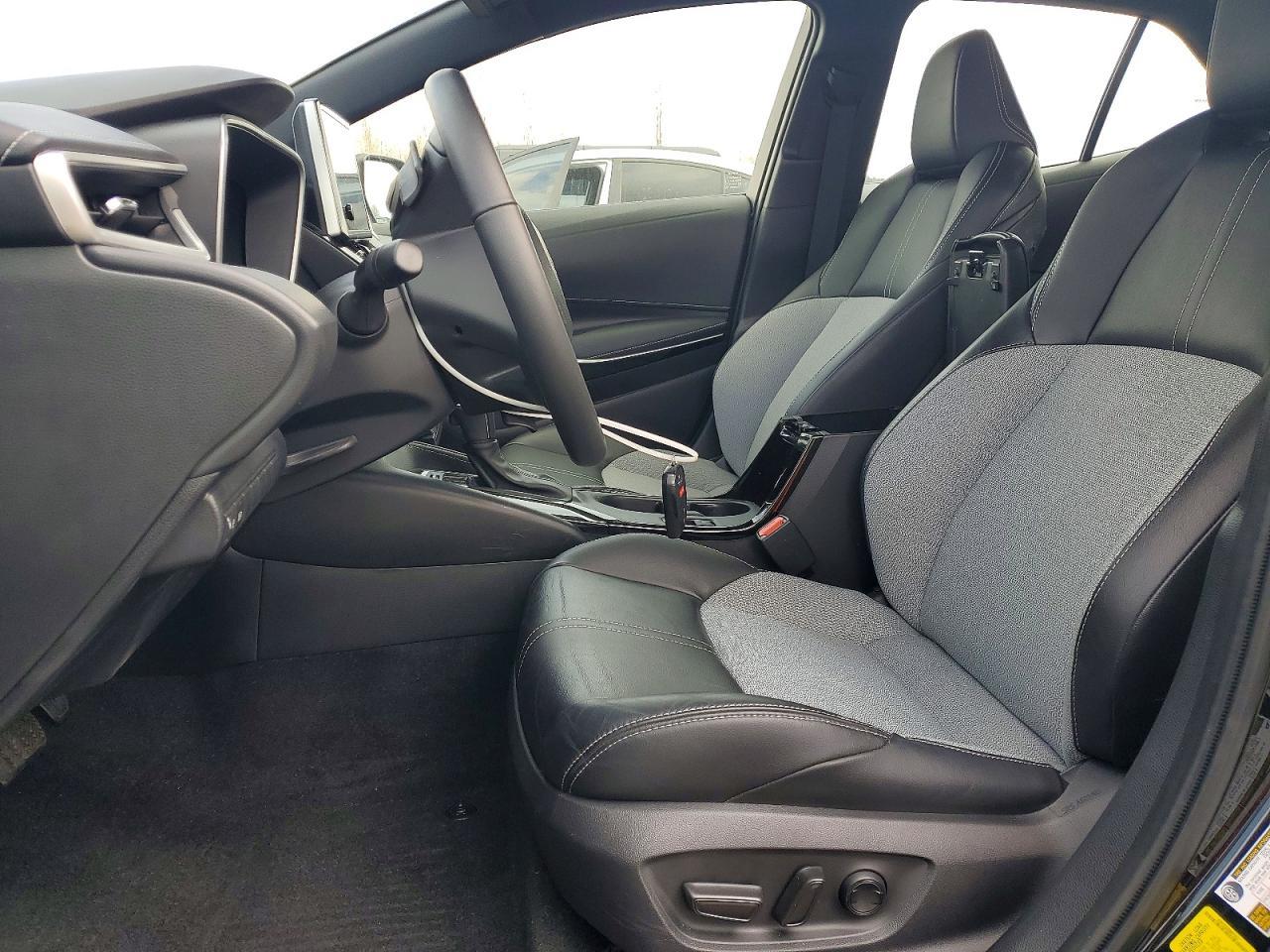 2025 Toyota Corolla Hatchback Xse - Фото 7