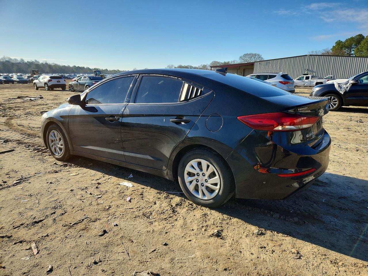 2017 Hyundai Elantra Se - Image 2