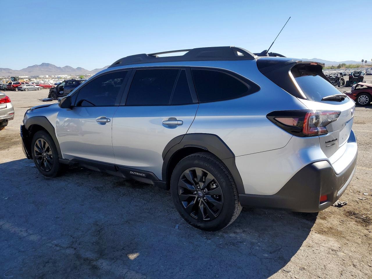 2023 Subaru Outback Onyx Edition Xt - Фото 2