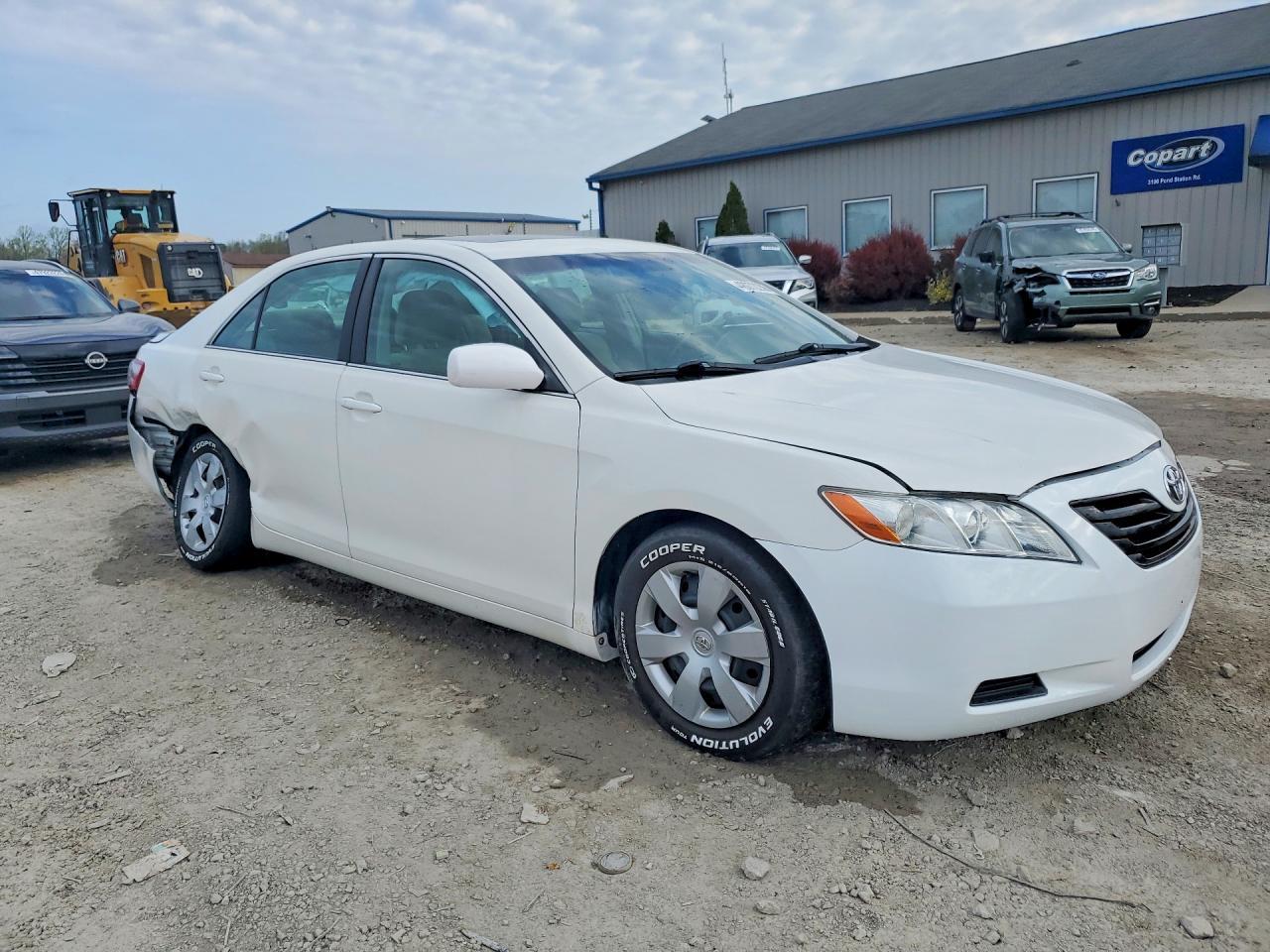 2008 Toyota Camry Le - Фото 4