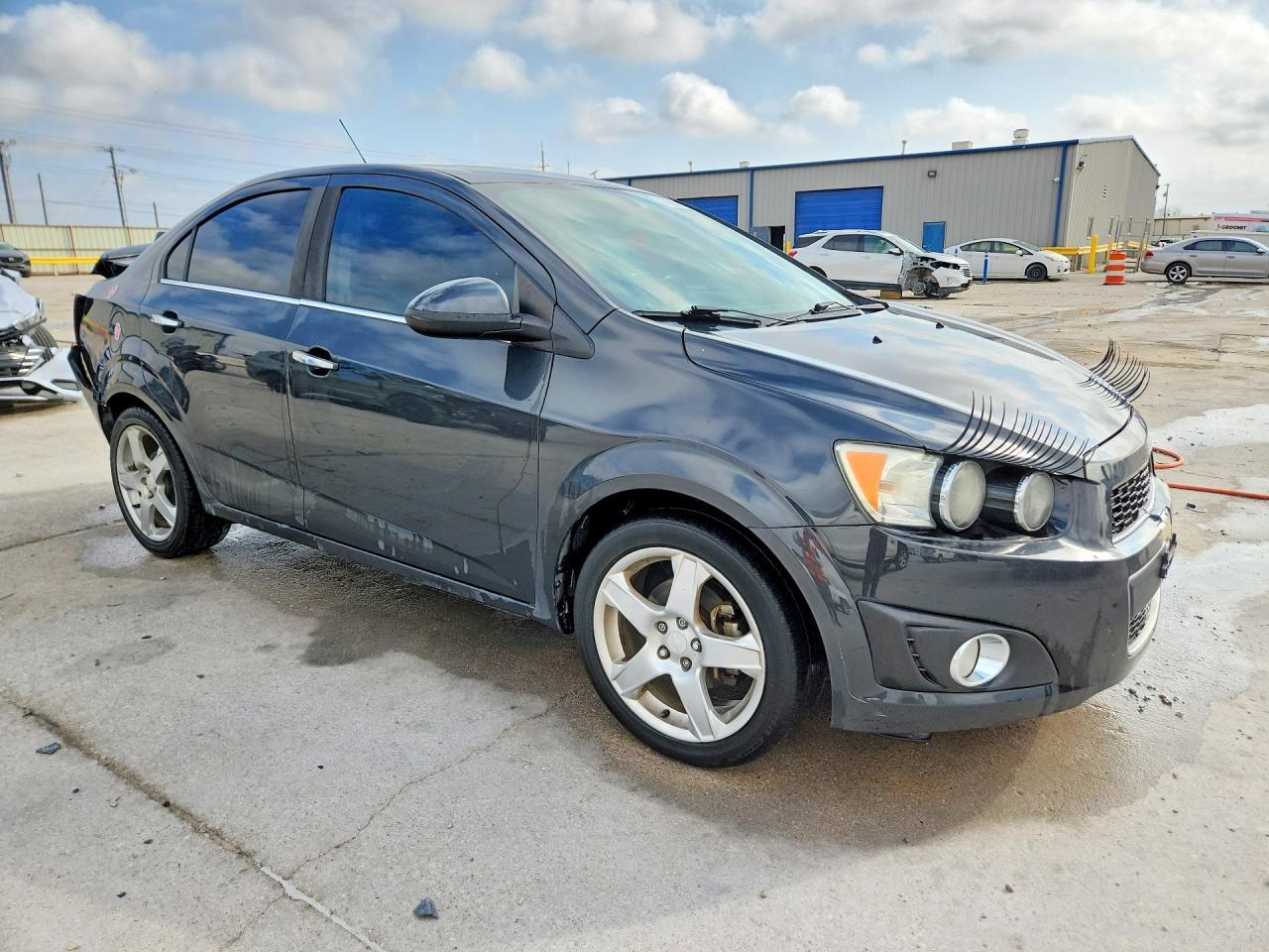 2015 Chevrolet Sonic Ltz - Фото 4