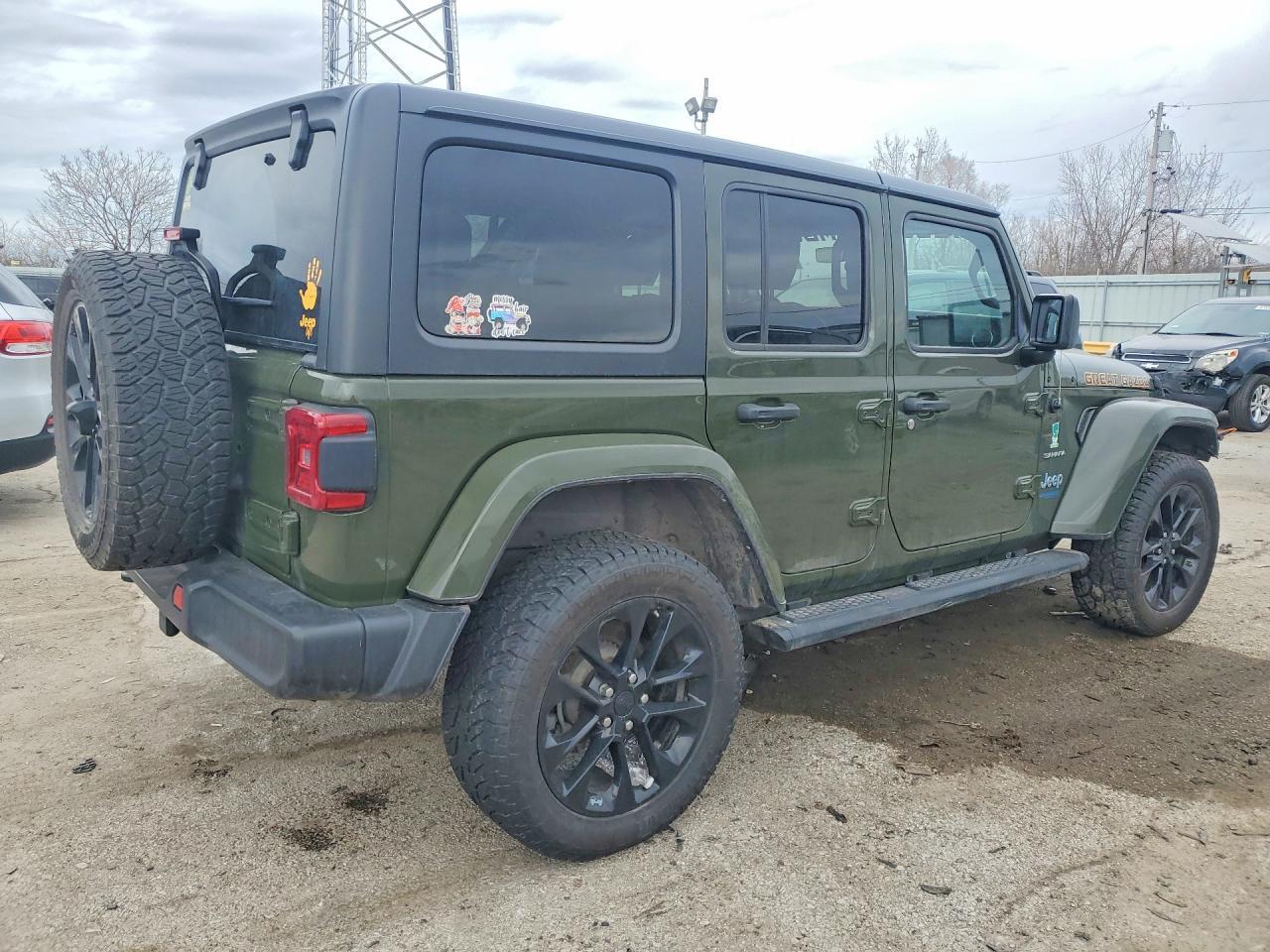 2021 Jeep Wrangler Unlimited Sahara 4Xe - Image 3