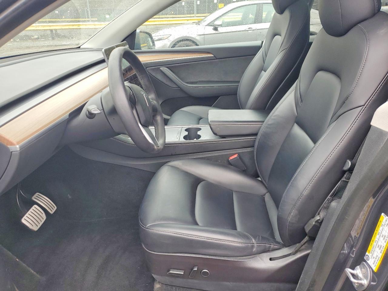 2023 Tesla Model Y - Фото 7
