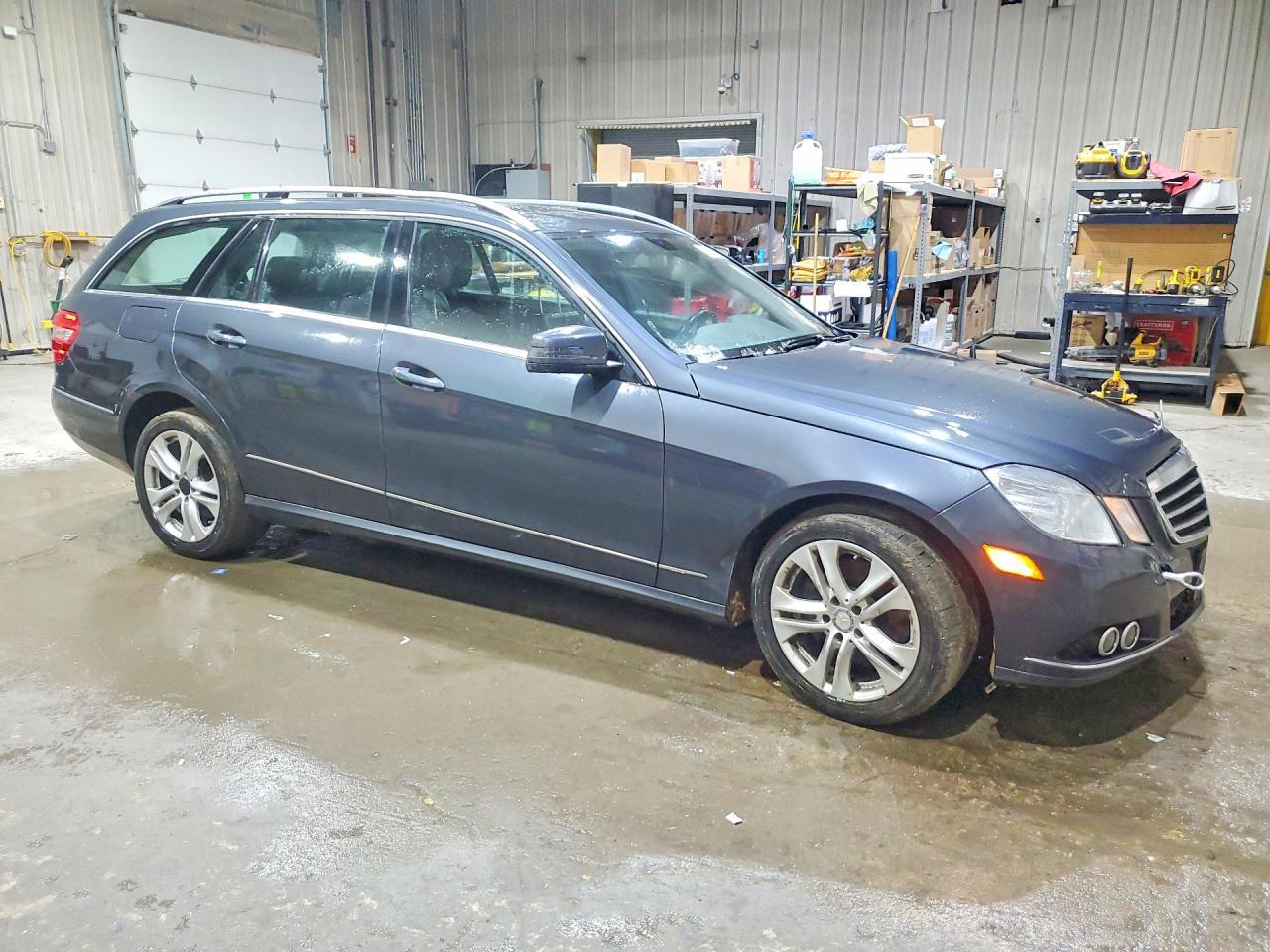 2011 Mercedes-Benz E 350 4Matic Wagon - Image 4