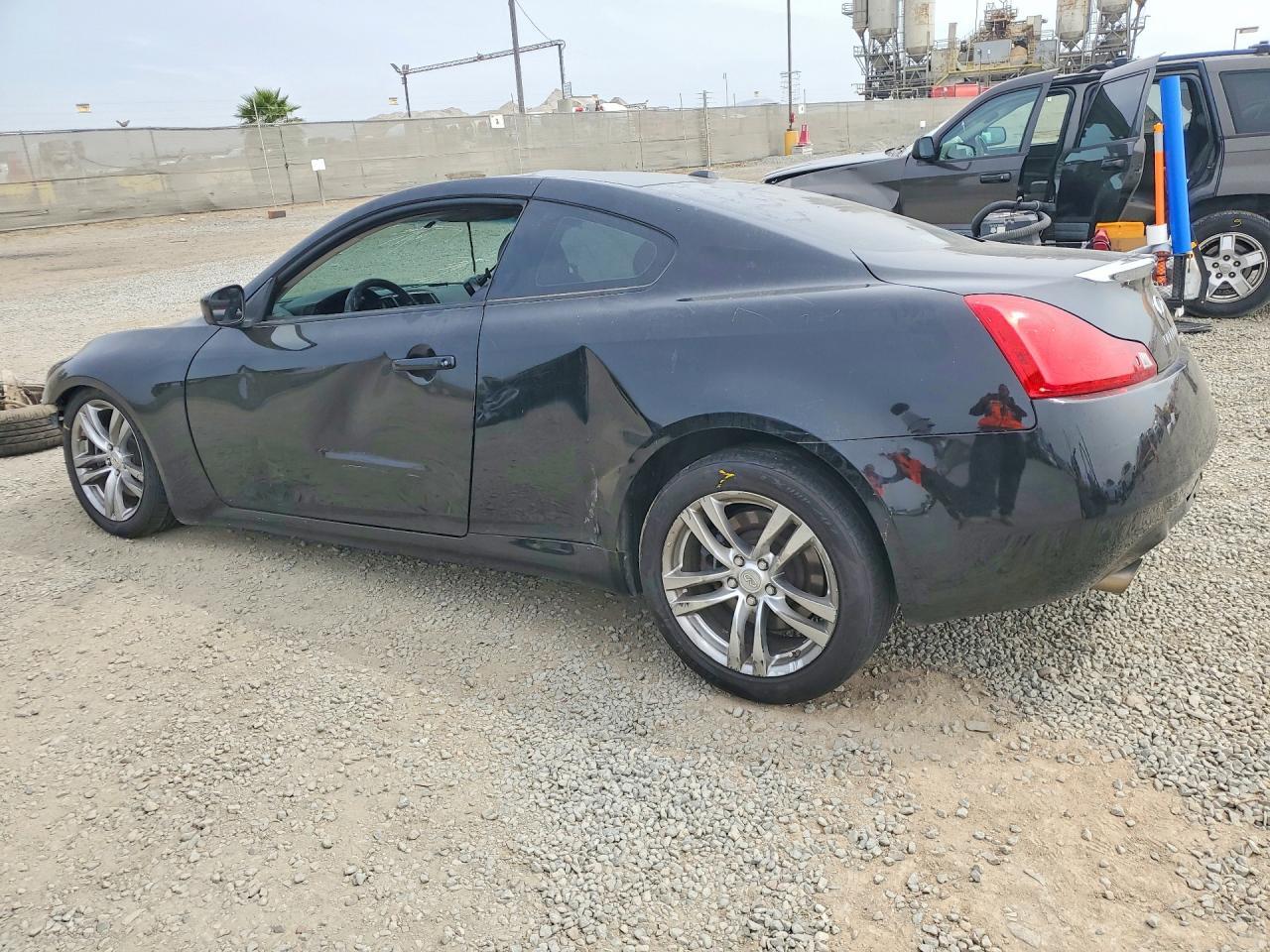 2008 Infiniti G37 Base - Image 2