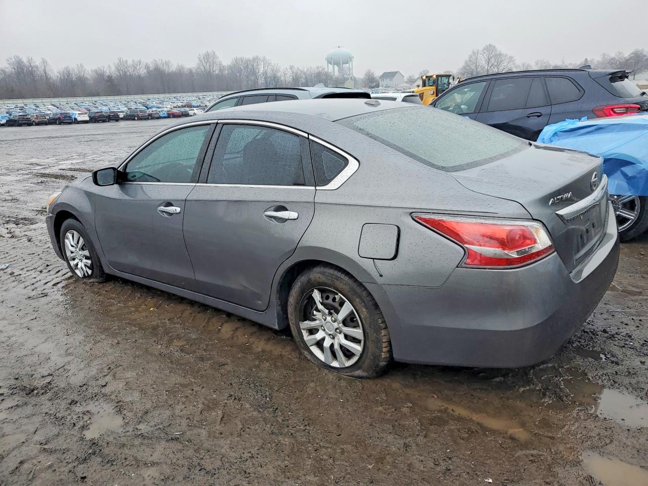 2015 Nissan Altima 2.5 S - Фото 2