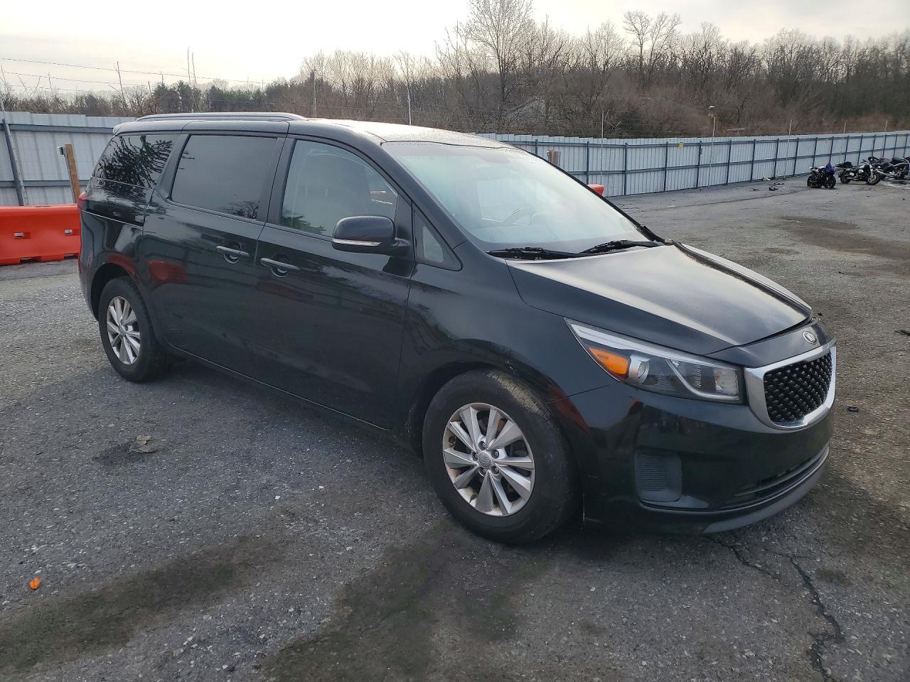 2015 Kia Sedona Lx - Фото 4