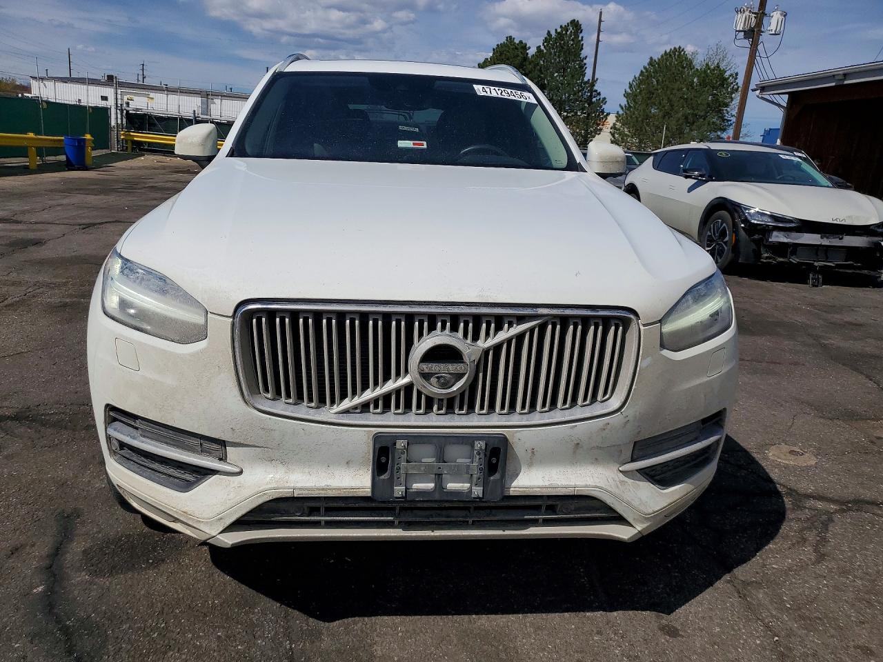 2016 Volvo Xc90 T6 - Image 5